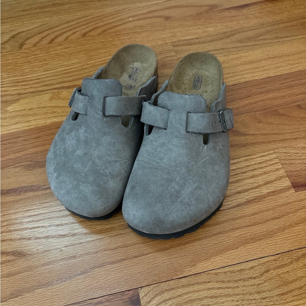 Birkenstock Boston Oiled Leather Clogs